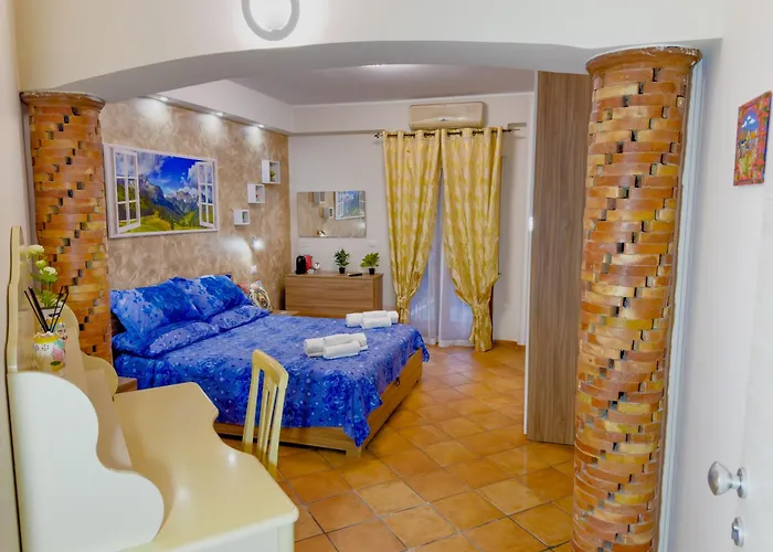 Casa Alcantara アパート